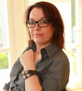 Britta Lohmeier-Bloch, Aufsichtsratsvorsitzende des BDSAH (Bilder: Lohmeier Schaltschranksysteme 
GmbH & Co. KG)