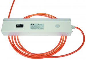 Die LED-Schaltschrankleuchten Sensorlumi sind kompatibel zu allen gängigen Schaltschranksystemen. (Bild: 3-K Elektrik GmbH)