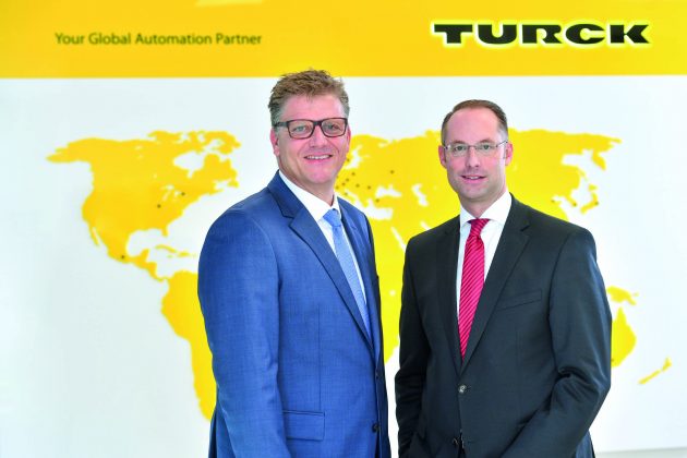 Christian Pauli und Christian Wolf (v.l.), GeschÃ¤ftsfÃ¼hrer der Turck-Holding (Bild: Hans Turck GmbH & Co. KG)