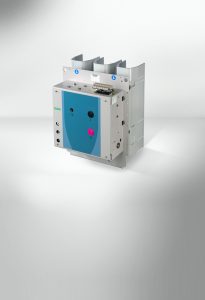 Der Generator-Vakuum-Leistungsschalter 3AK7 von Siemens ist nach der Generatorschalter-Norm IEC/IEEE62271-37-013 geprüft und nachweislich für bis zu 30.000 Schaltspiele geeignet. (Bild: Siemens AG)